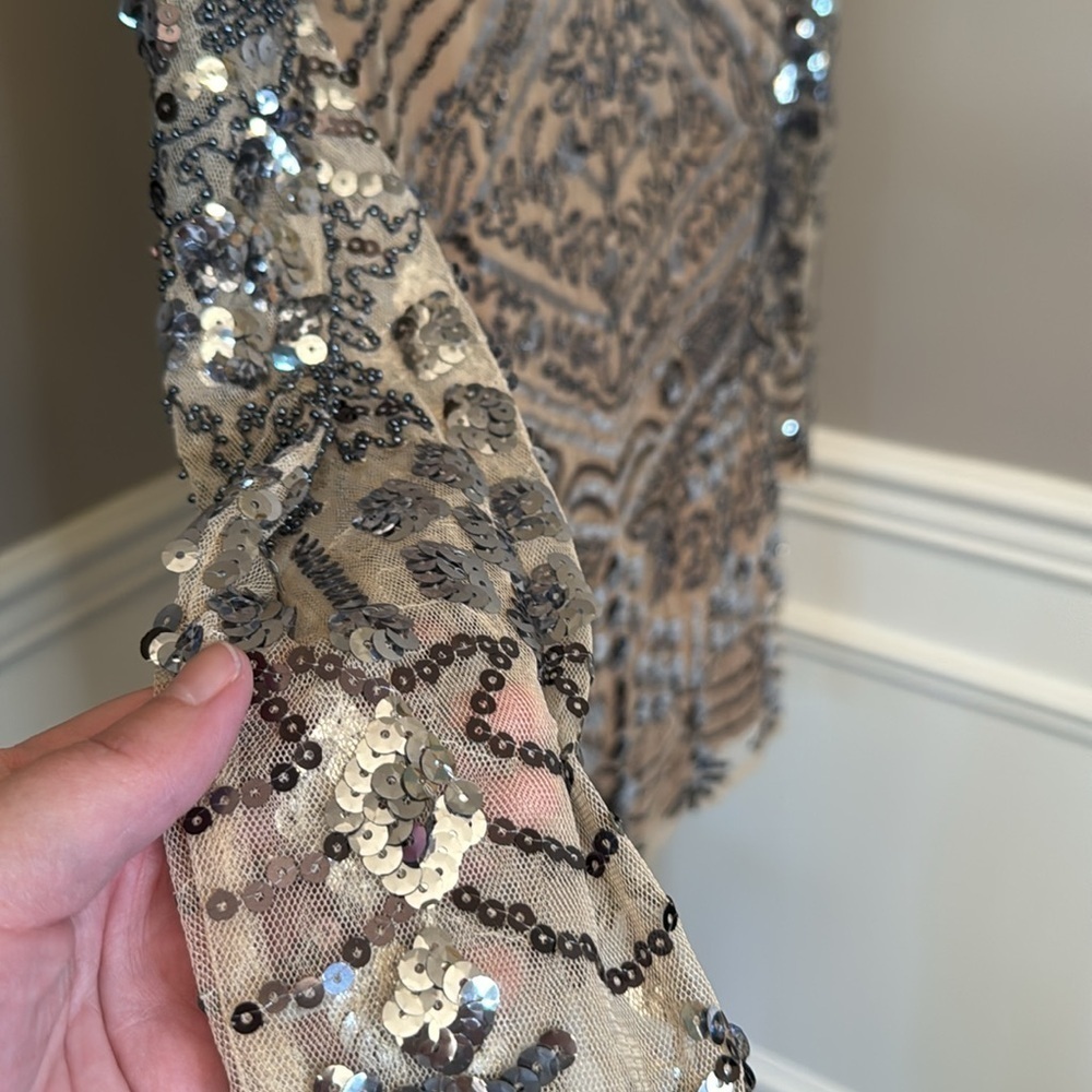 Vici REKINDLED LOVE EMBELLISHED DRESS size large - Picture 8 of 13